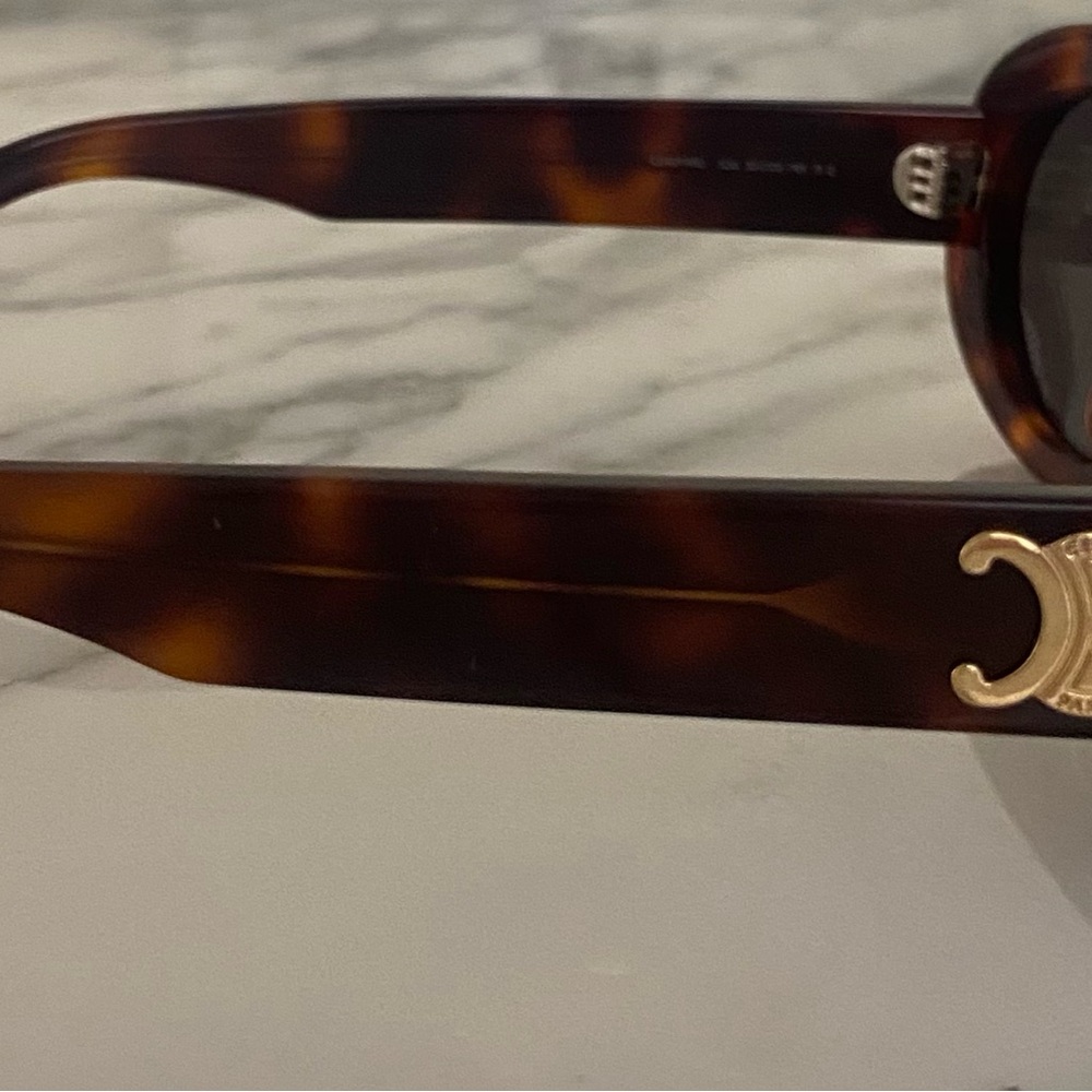 Celine Oval Triomphe Sunglasses - Picture 5 of 7